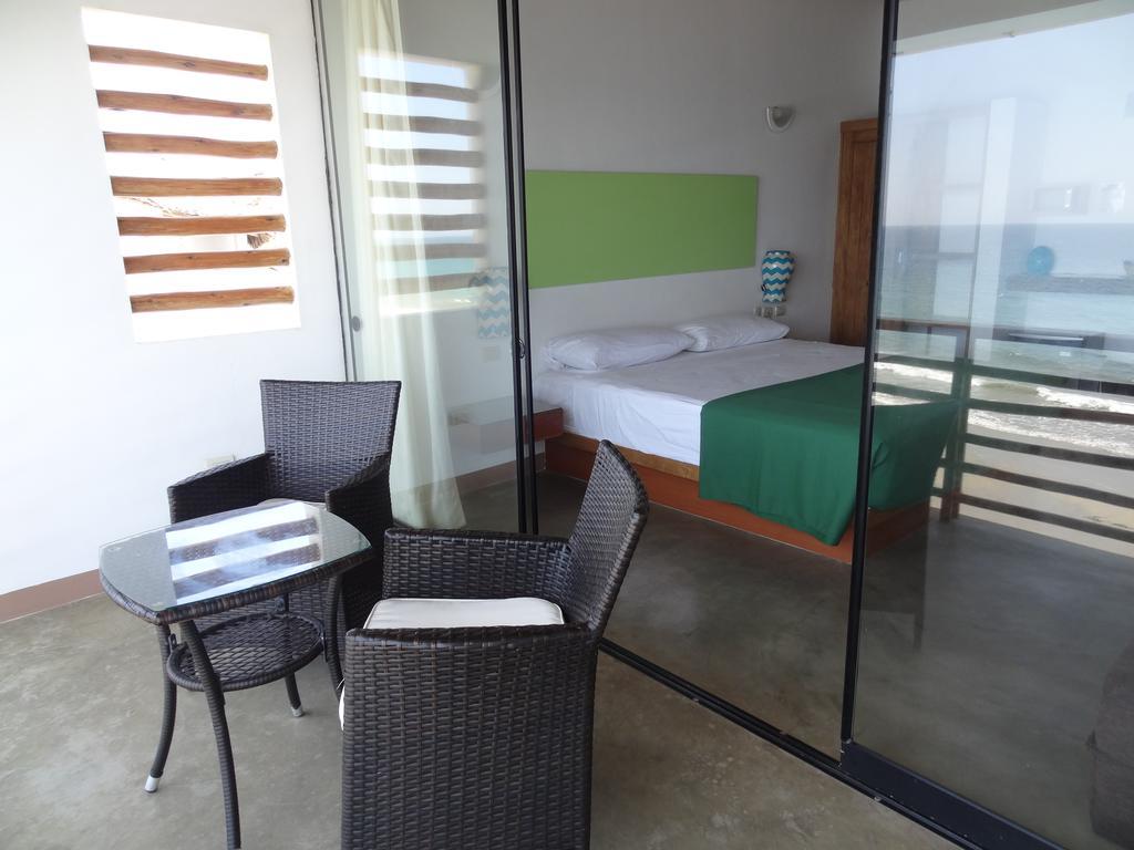 Akas Hotel Apartamentos Canoas de Punta Sal Exterior photo